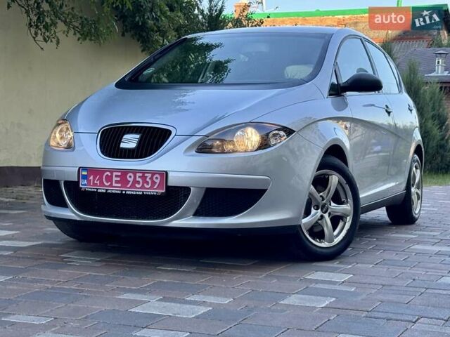 Сірий Сеат Altea, об'ємом двигуна 1.6 л та пробігом 188 тис. км за 5499 $, фото 4 на Automoto.ua