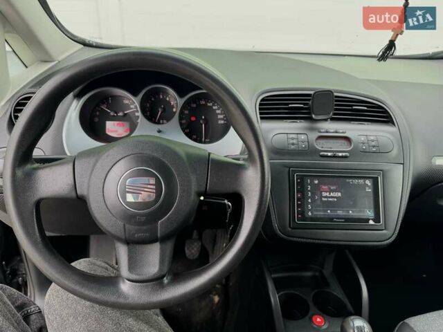 Серый Сеат Алтеа, объемом двигателя 1.6 л и пробегом 223 тыс. км за 5800 $, фото 33 на Automoto.ua
