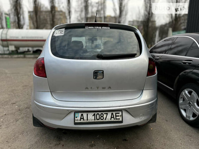 Сірий Сеат Altea, об'ємом двигуна 1.6 л та пробігом 240 тис. км за 3600 $, фото 10 на Automoto.ua