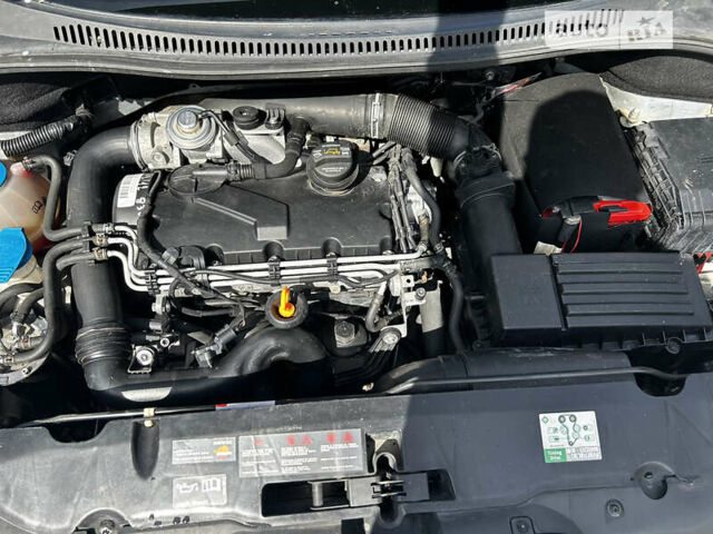 Сірий Сеат Altea, об'ємом двигуна 1.9 л та пробігом 240 тис. км за 5500 $, фото 32 на Automoto.ua