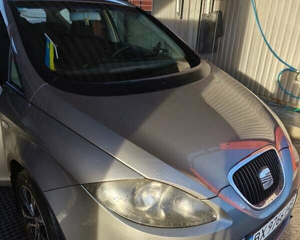 Сірий Сеат Altea, об'ємом двигуна 1.6 л та пробігом 154 тис. км за 5232 $, фото 2 на Automoto.ua