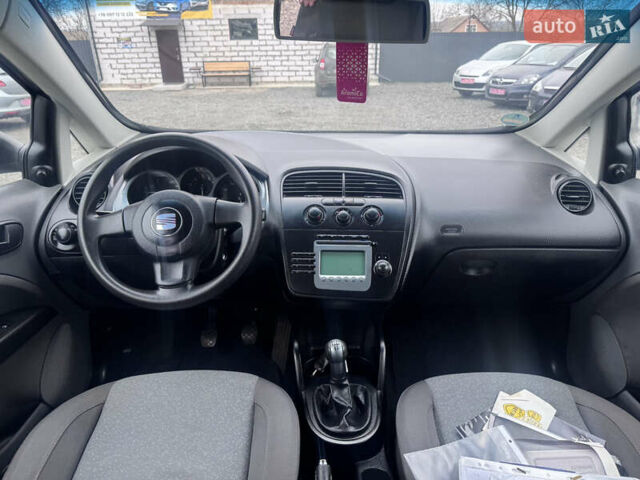 Сірий Сеат Altea, об'ємом двигуна 1.6 л та пробігом 175 тис. км за 6350 $, фото 31 на Automoto.ua