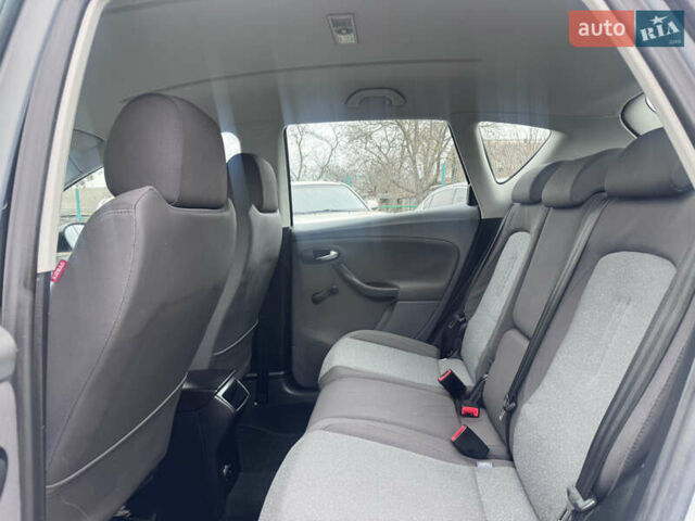 Сірий Сеат Altea, об'ємом двигуна 1.6 л та пробігом 175 тис. км за 6350 $, фото 29 на Automoto.ua