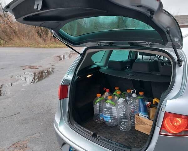 Серый Сеат Алтеа, объемом двигателя 1.9 л и пробегом 267 тыс. км за 6100 $, фото 3 на Automoto.ua