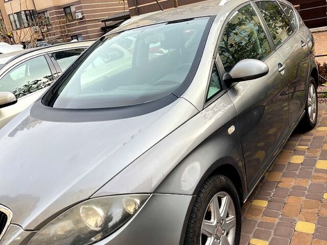 Сірий Сеат Altea, об'ємом двигуна 1.6 л та пробігом 380 тис. км за 4300 $, фото 2 на Automoto.ua