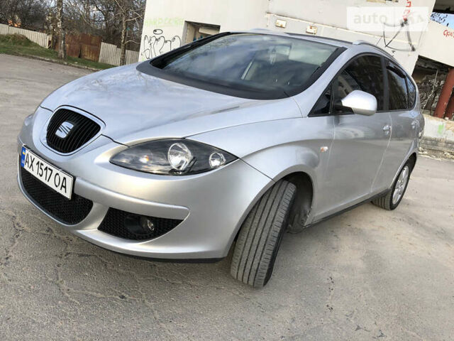 Сірий Сеат Altea, об'ємом двигуна 1.6 л та пробігом 300 тис. км за 6500 $, фото 4 на Automoto.ua