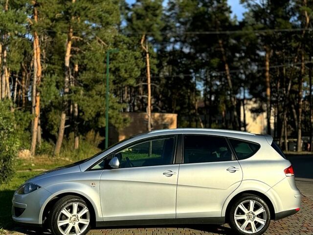 Сеат Алтеа 2008 в Решетиловке на Automoto.ua Серый Сеат Алтеа, объемом двигателя 1.4 л и пробегом 198 тыс. км за 6450 $, фото 2 на Automoto.ua