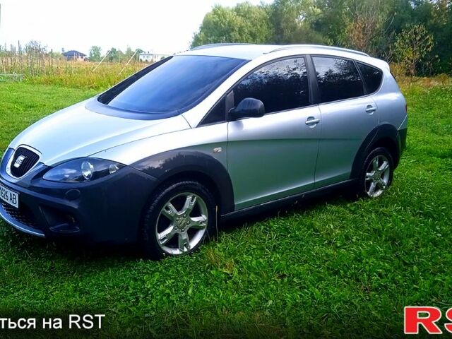 Сірий Сеат Altea, об'ємом двигуна 2 л та пробігом 282 тис. км за 7000 $, фото 1 на Automoto.ua