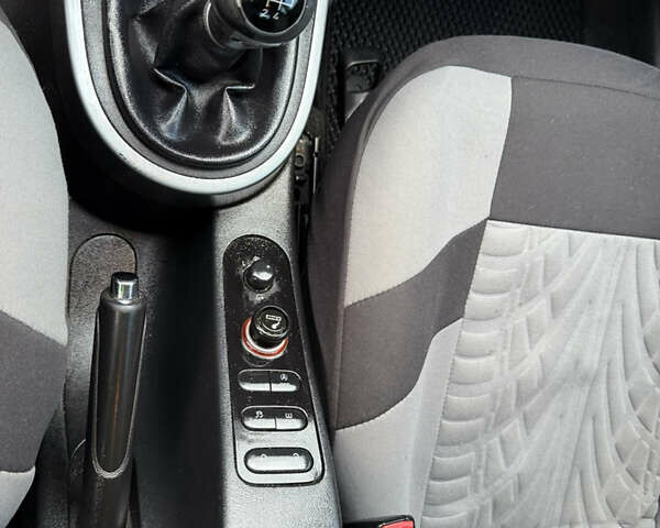 Сеат Алтеа 2010 в Миколаїв на Automoto.ua Серый Сеат Алтеа, объемом двигателя 1.6 л и пробегом 268 тыс. км за 7500 $, фото 13 на Automoto.ua
