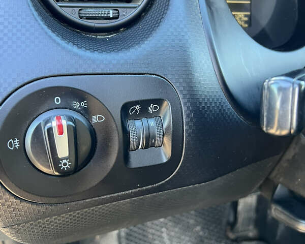 Серый Сеат Алтеа, объемом двигателя 1.4 л и пробегом 249 тыс. км за 4999 $, фото 10 на Automoto.ua