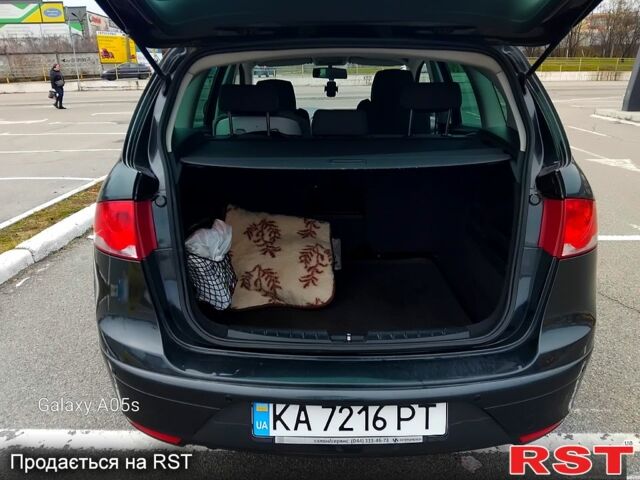 Сірий Сеат Altea, об'ємом двигуна 2 л та пробігом 165 тис. км за 6800 $, фото 6 на Automoto.ua