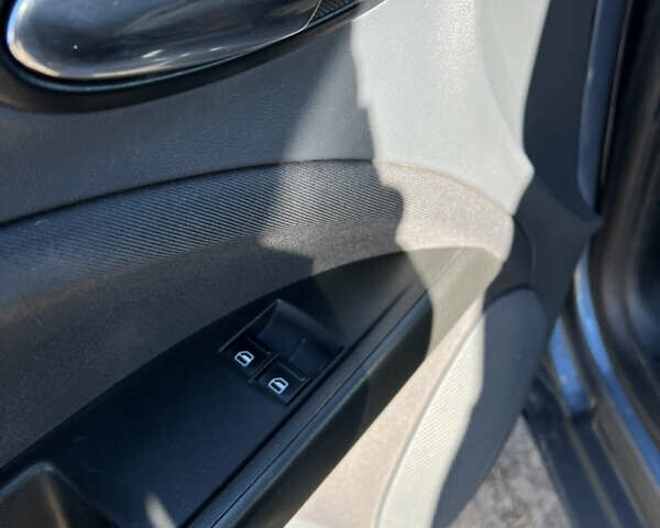 Серый Сеат Алтеа, объемом двигателя 1.4 л и пробегом 249 тыс. км за 4999 $, фото 11 на Automoto.ua