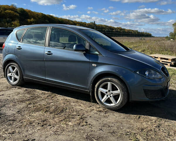 Серый Сеат Алтеа, объемом двигателя 1.4 л и пробегом 249 тыс. км за 4999 $, фото 4 на Automoto.ua