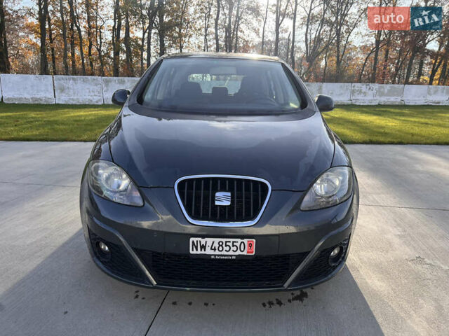 Серый Сеат Алтеа, объемом двигателя 1.8 л и пробегом 197 тыс. км за 7350 $, фото 1 на Automoto.ua
