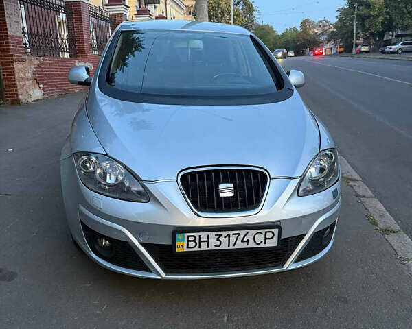 Серый Сеат Алтеа, объемом двигателя 1.8 л и пробегом 85 тыс. км за 8200 $, фото 2 на Automoto.ua