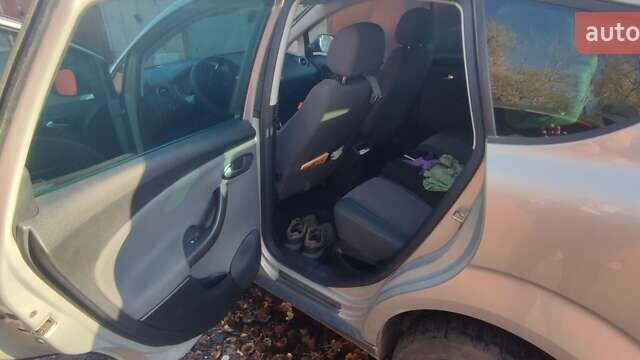 Серый Сеат Алтеа, объемом двигателя 1.6 л и пробегом 238 тыс. км за 7100 $, фото 11 на Automoto.ua