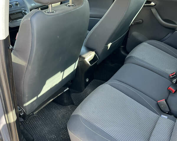 Серый Сеат Алтеа, объемом двигателя 1.4 л и пробегом 249 тыс. км за 4999 $, фото 5 на Automoto.ua