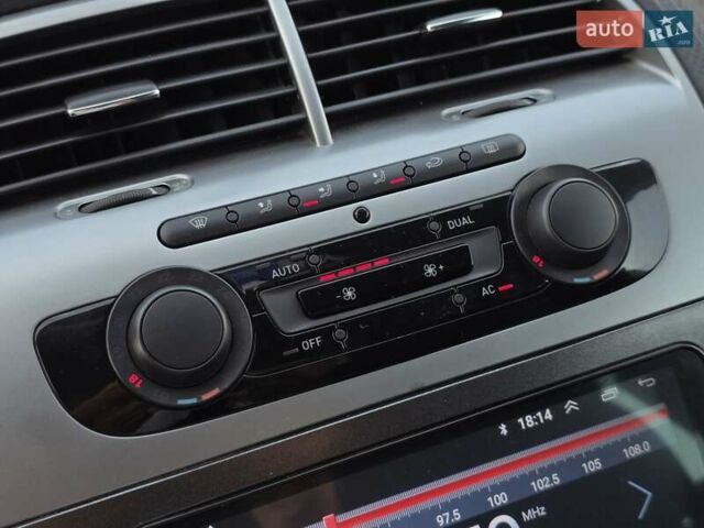 Сірий Сеат Altea, об'ємом двигуна 1.8 л та пробігом 208 тис. км за 7499 $, фото 28 на Automoto.ua