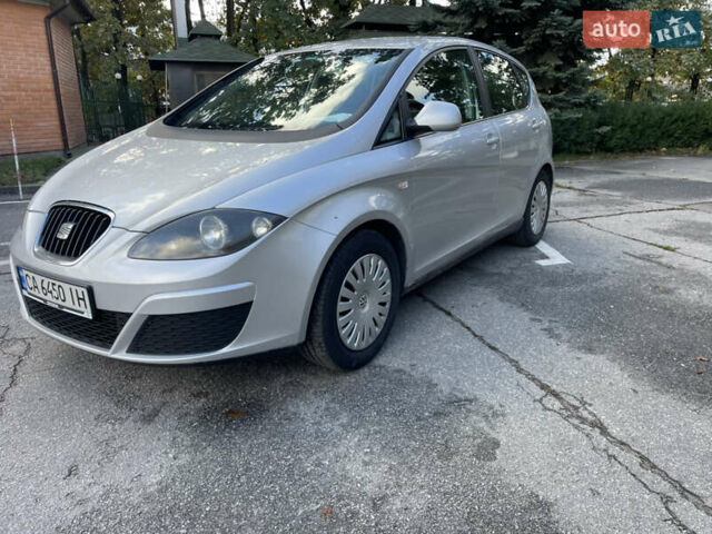 Серый Сеат Алтеа, объемом двигателя 1.6 л и пробегом 251 тыс. км за 6500 $, фото 1 на Automoto.ua