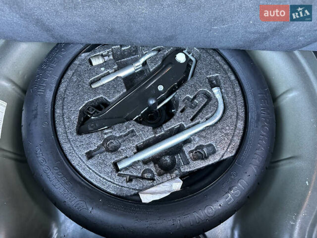 Сірий Сеат Altea, об'ємом двигуна 1.4 л та пробігом 179 тис. км за 5999 $, фото 102 на Automoto.ua