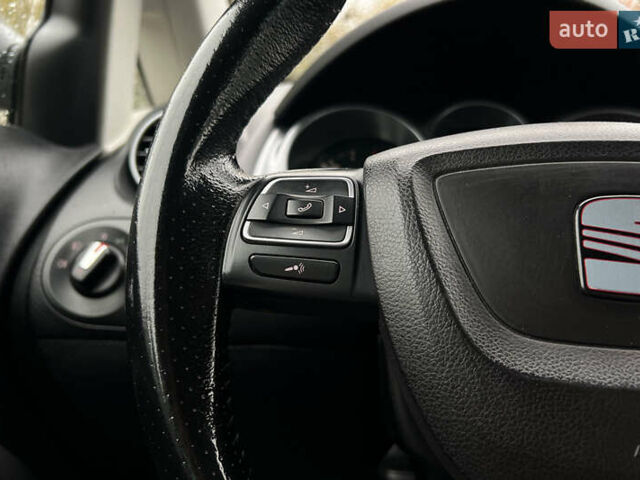 Сеат Altea 2011 у Львові на Automoto.ua Сірий Сеат Altea, об'ємом двигуна 1.39 л та пробігом 190 тис. км за 6999 $, фото 11 на Automoto.ua