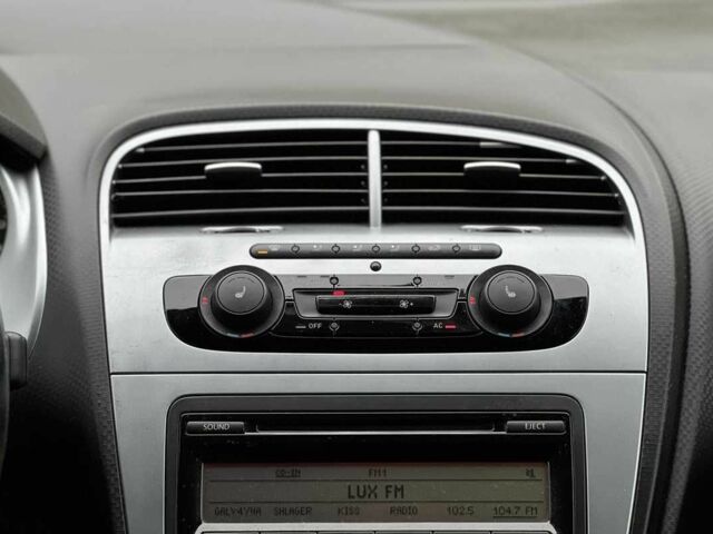 Сеат Altea 2011 у Львові на Automoto.ua Сірий Сеат Altea, об'ємом двигуна 1.4 л та пробігом 190 тис. км за 6999 $, фото 18 на Automoto.ua