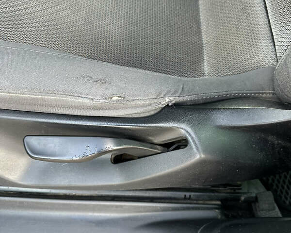 Сеат Altea 2011 у Львові на Automoto.ua Сірий Сеат Altea, об'ємом двигуна 1.6 л та пробігом 290 тис. км за 7100 $, фото 18 на Automoto.ua