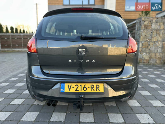 Сірий Сеат Altea, об'ємом двигуна 1.4 л та пробігом 179 тис. км за 5999 $, фото 52 на Automoto.ua