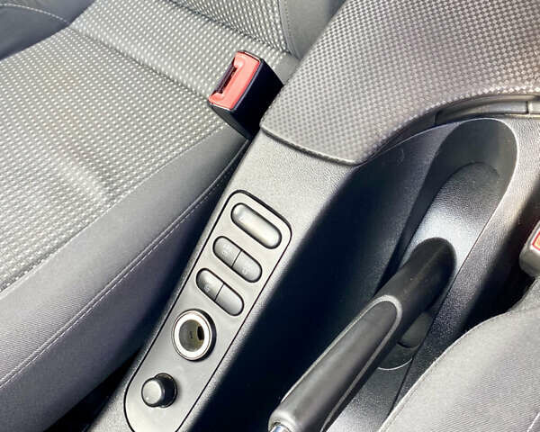 Сірий Сеат Altea, об'ємом двигуна 1.6 л та пробігом 252 тис. км за 6900 $, фото 14 на Automoto.ua