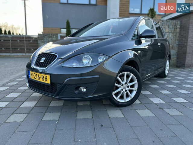 Сірий Сеат Altea, об'ємом двигуна 1.4 л та пробігом 179 тис. км за 5999 $, фото 9 на Automoto.ua