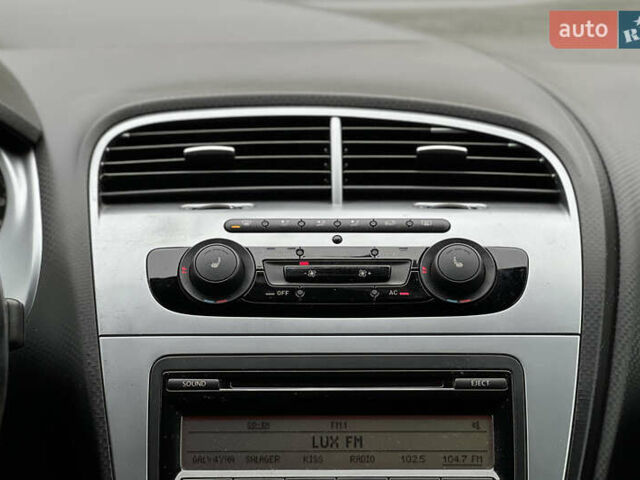 Сеат Altea 2011 у Львові на Automoto.ua Сірий Сеат Altea, об'ємом двигуна 1.39 л та пробігом 190 тис. км за 6999 $, фото 18 на Automoto.ua