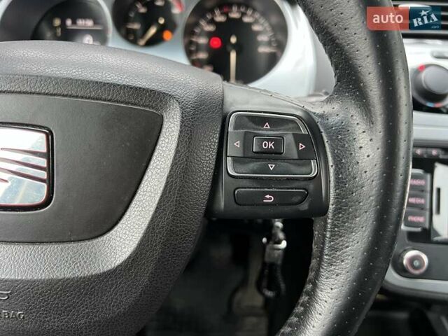 Сірий Сеат Altea, об'ємом двигуна 1.6 л та пробігом 294 тис. км за 5990 $, фото 15 на Automoto.ua