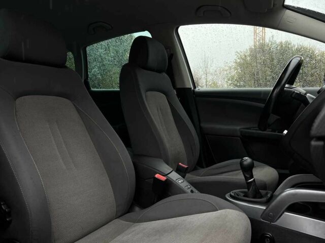 Сеат Altea 2011 у Львові на Automoto.ua Сірий Сеат Altea, об'ємом двигуна 1.4 л та пробігом 190 тис. км за 6999 $, фото 19 на Automoto.ua