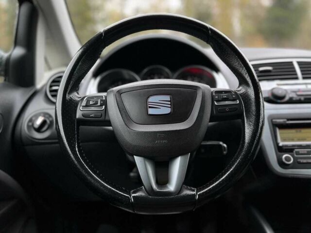 Сеат Altea 2011 у Львові на Automoto.ua Сірий Сеат Altea, об'ємом двигуна 1.4 л та пробігом 190 тис. км за 6999 $, фото 13 на Automoto.ua