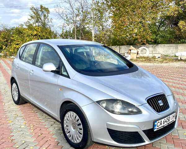 Сірий Сеат Altea, об'ємом двигуна 1.6 л та пробігом 252 тис. км за 6900 $, фото 10 на Automoto.ua