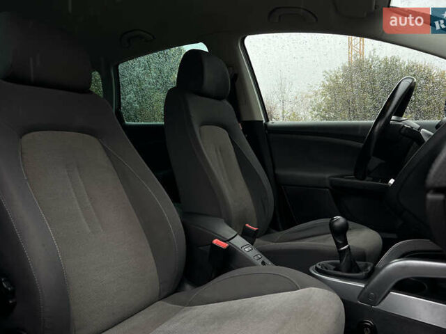 Сеат Altea 2011 у Львові на Automoto.ua Сірий Сеат Altea, об'ємом двигуна 1.39 л та пробігом 190 тис. км за 6999 $, фото 19 на Automoto.ua