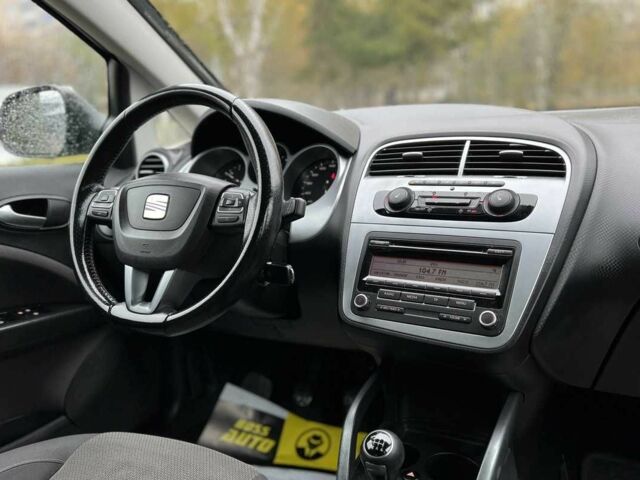 Сеат Altea 2011 у Львові на Automoto.ua Сірий Сеат Altea, об'ємом двигуна 1.4 л та пробігом 190 тис. км за 6999 $, фото 10 на Automoto.ua