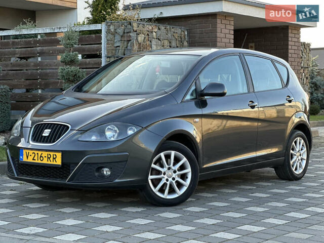 Сірий Сеат Altea, об'ємом двигуна 1.4 л та пробігом 179 тис. км за 5999 $, фото 62 на Automoto.ua