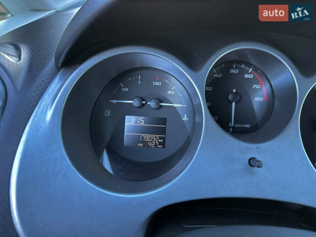 Сірий Сеат Altea, об'ємом двигуна 1.4 л та пробігом 179 тис. км за 5999 $, фото 75 на Automoto.ua