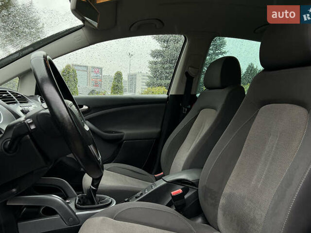 Сеат Altea 2011 у Львові на Automoto.ua Сірий Сеат Altea, об'ємом двигуна 1.39 л та пробігом 190 тис. км за 6999 $, фото 8 на Automoto.ua