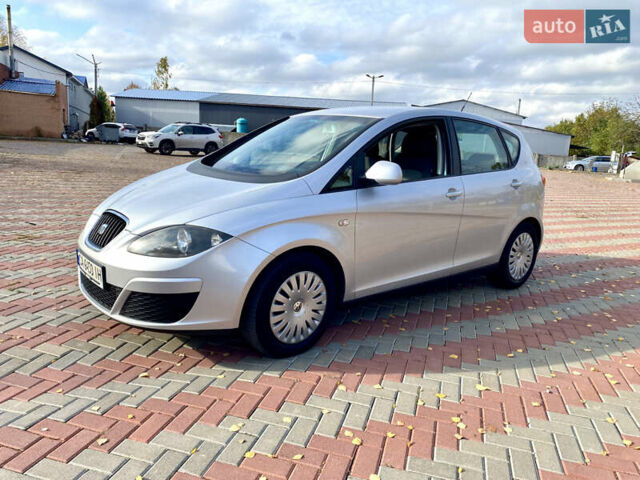 Сірий Сеат Altea, об'ємом двигуна 1.6 л та пробігом 252 тис. км за 6900 $, фото 1 на Automoto.ua