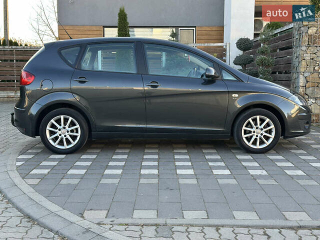 Сірий Сеат Altea, об'ємом двигуна 1.4 л та пробігом 179 тис. км за 5999 $, фото 1 на Automoto.ua