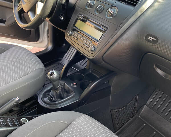 Сірий Сеат Altea, об'ємом двигуна 1.6 л та пробігом 252 тис. км за 6900 $, фото 20 на Automoto.ua