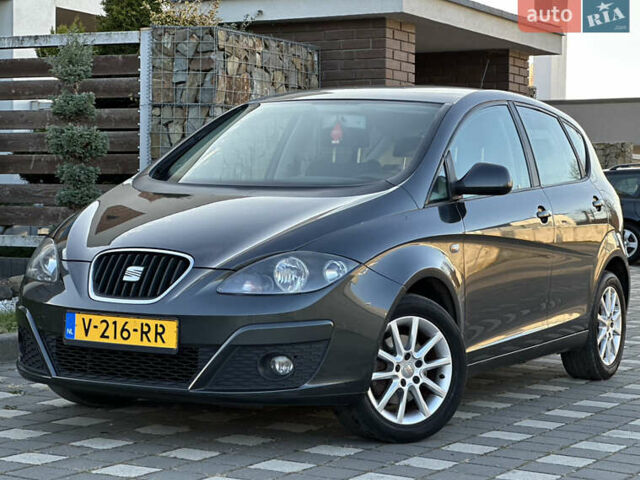 Сірий Сеат Altea, об'ємом двигуна 1.4 л та пробігом 179 тис. км за 5999 $, фото 61 на Automoto.ua