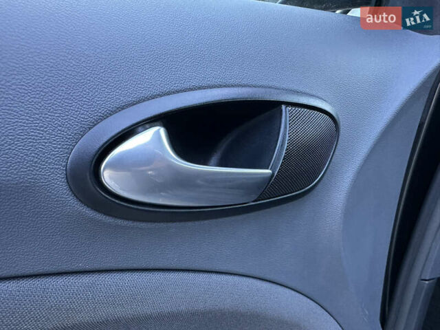 Сірий Сеат Altea, об'ємом двигуна 1.4 л та пробігом 179 тис. км за 5999 $, фото 69 на Automoto.ua