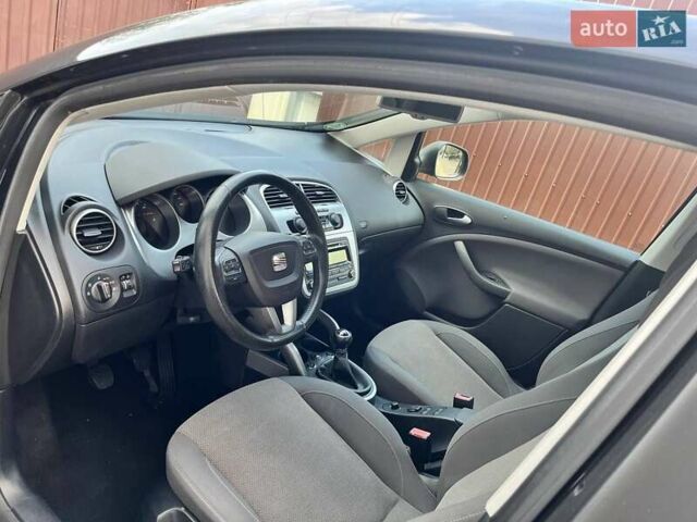 Сірий Сеат Altea, об'ємом двигуна 0 л та пробігом 159 тис. км за 6750 $, фото 34 на Automoto.ua