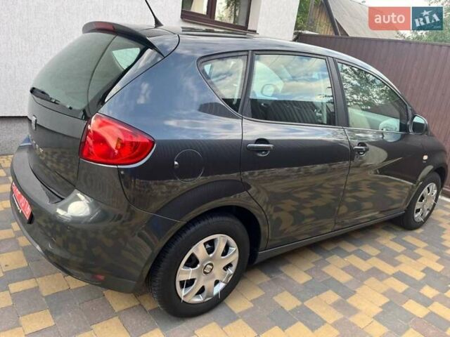 Сірий Сеат Altea, об'ємом двигуна 0 л та пробігом 159 тис. км за 6750 $, фото 3 на Automoto.ua
