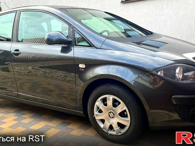 Сірий Сеат Altea, об'ємом двигуна 1.2 л та пробігом 159 тис. км за 6750 $, фото 1 на Automoto.ua