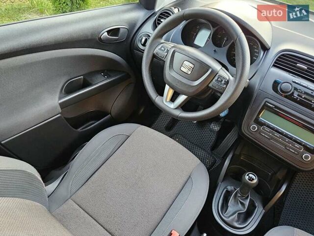 Сірий Сеат Altea, об'ємом двигуна 1.6 л та пробігом 217 тис. км за 6699 $, фото 62 на Automoto.ua