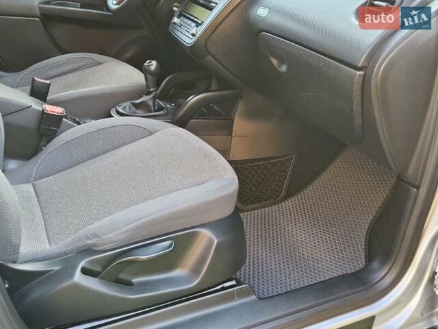 Сірий Сеат Altea, об'ємом двигуна 1.6 л та пробігом 217 тис. км за 6699 $, фото 56 на Automoto.ua